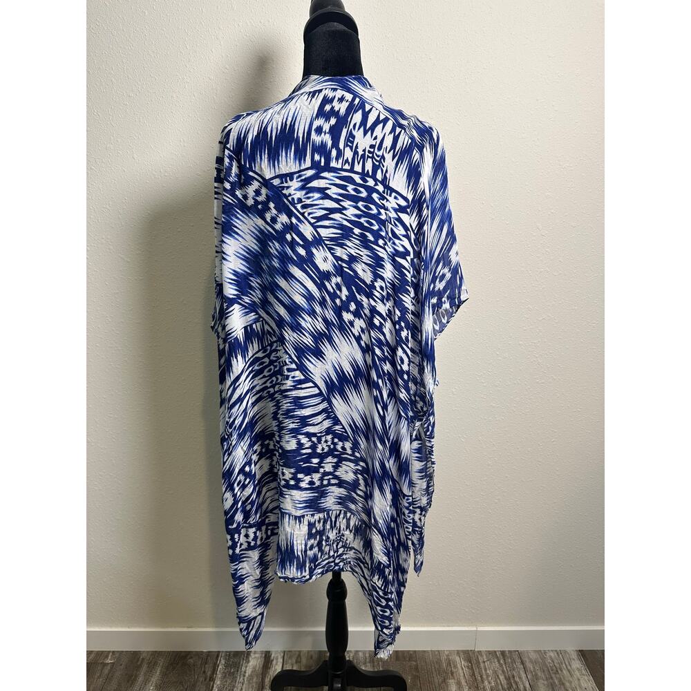 MICHAEL STARS Ruana Scarf Batik Blue Sarong Swim Cover-up Kimono OS boho - Picture 3 of 7
